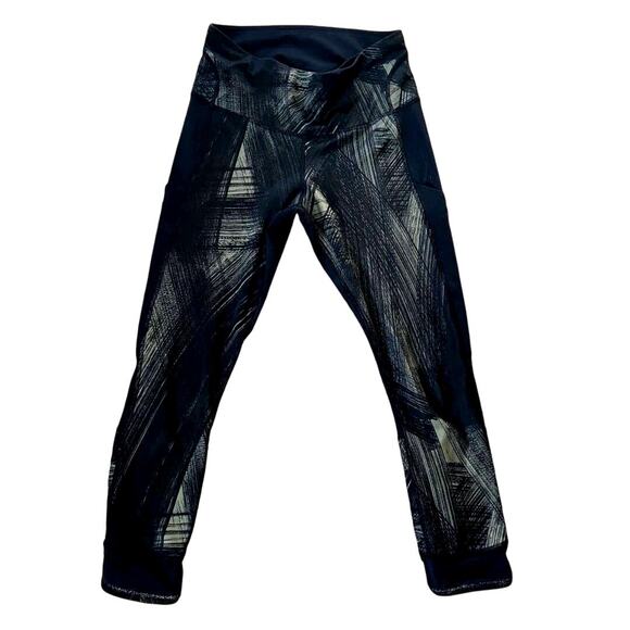 Lululemon High Times Pant *Full-On Luon Wind Chill Fatigue Green Black Sz 6 EUC - Picture 1 of 5